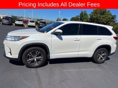 2017 Toyota Highlander LE