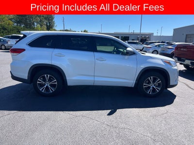 2017 Toyota Highlander LE
