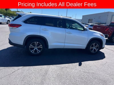2017 Toyota Highlander LE