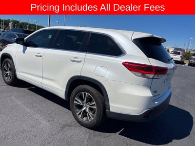 2017 Toyota Highlander LE