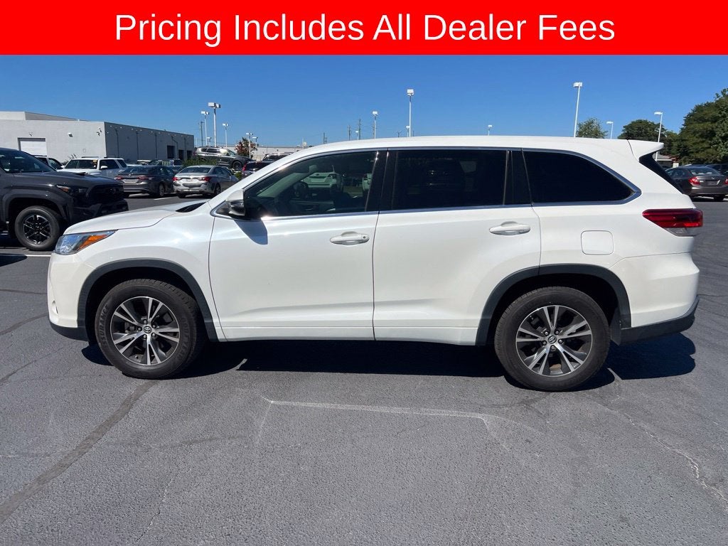 2017 Toyota Highlander LE