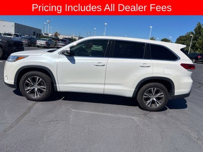 2017 Toyota Highlander LE