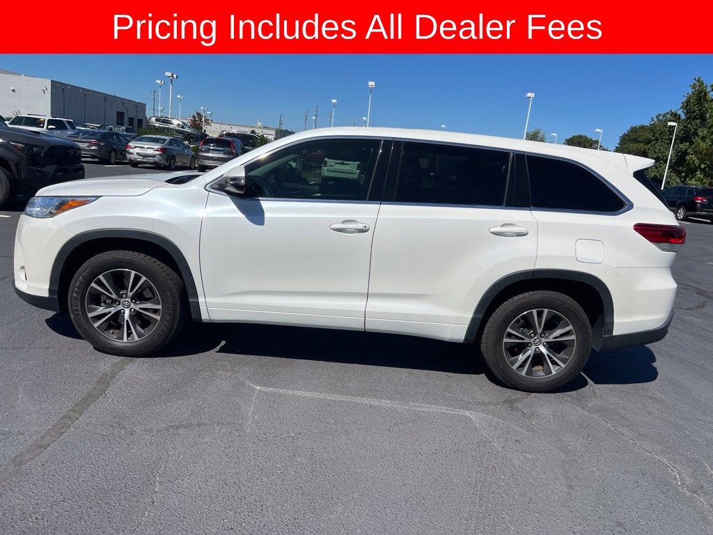 2017 Toyota Highlander LE