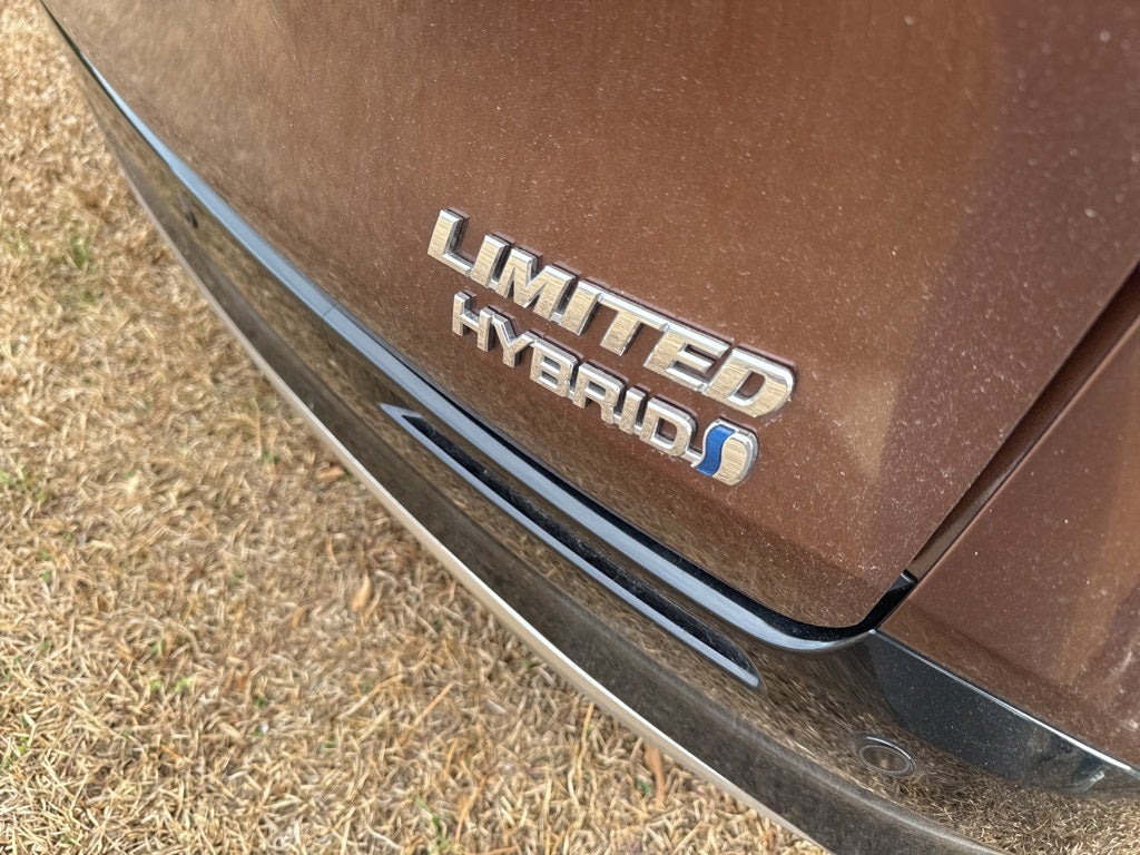 2024 Toyota Sienna Limited 7 Passenger