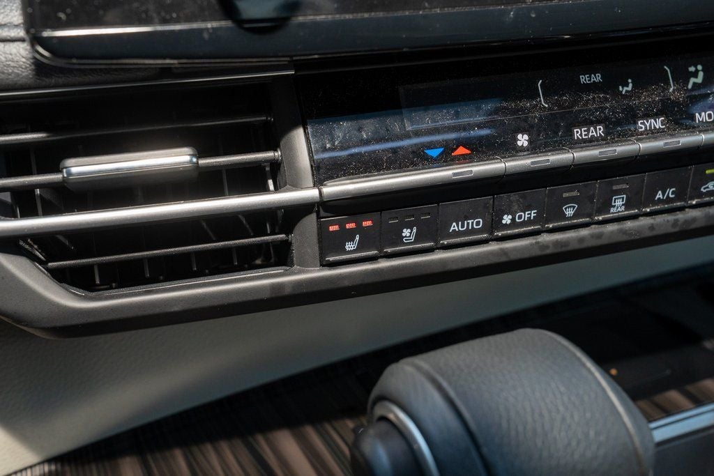 2024 Toyota Sienna Limited 7 Passenger