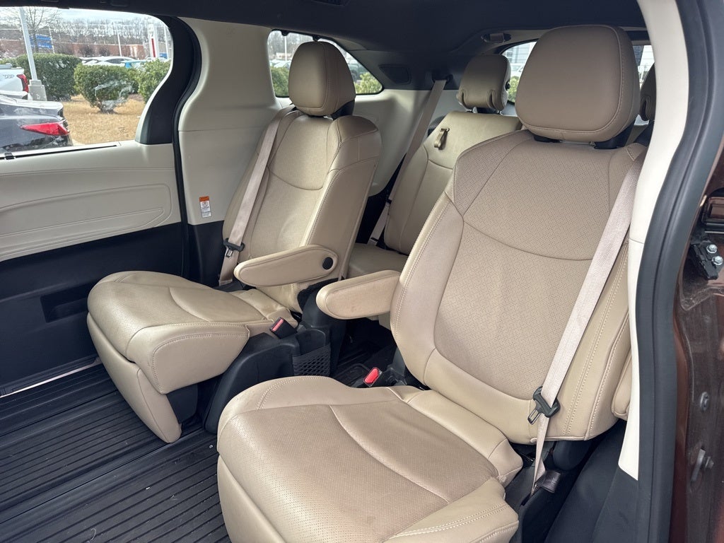 2024 Toyota Sienna Limited 7 Passenger