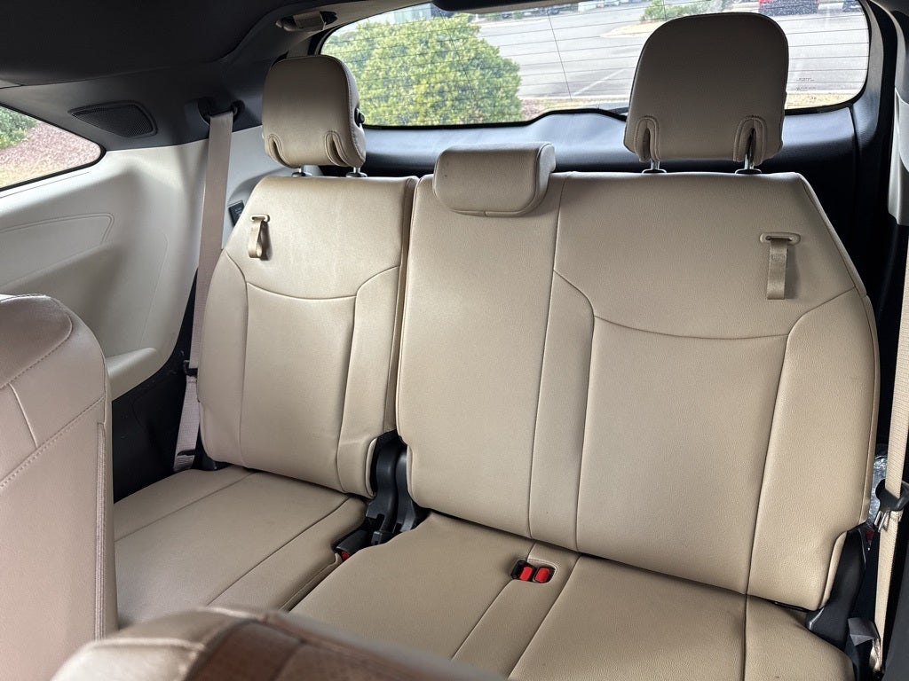 2024 Toyota Sienna Limited 7 Passenger