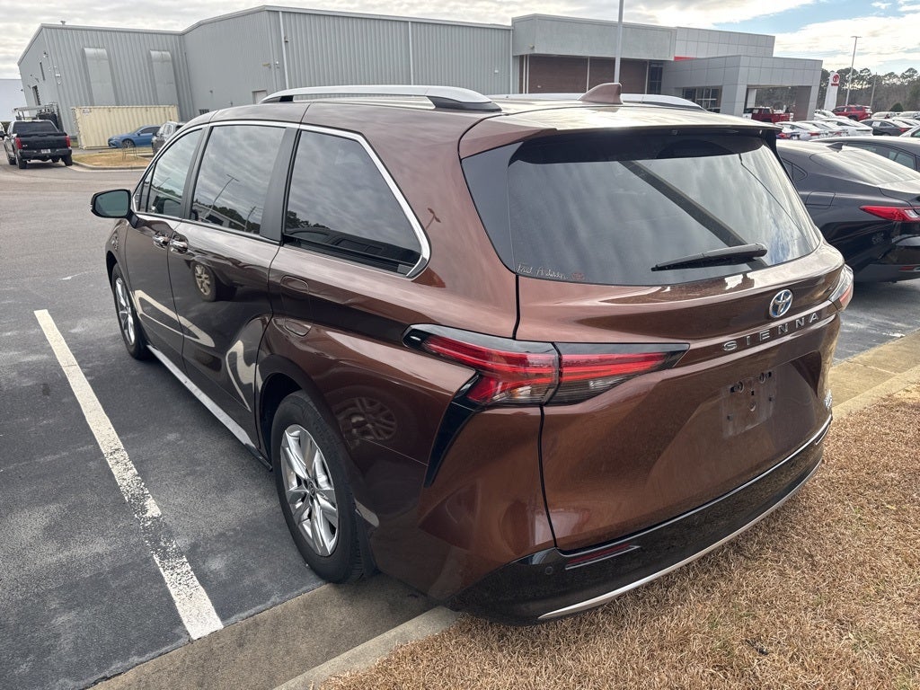 2024 Toyota Sienna Limited 7 Passenger