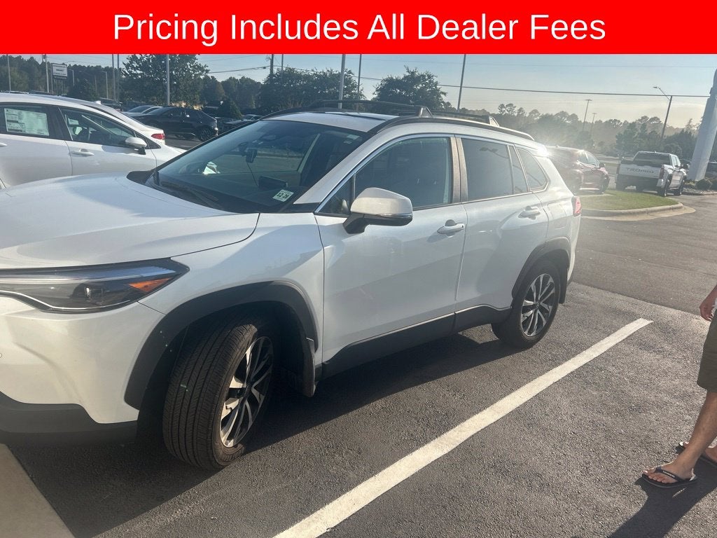2024 Toyota Corolla Cross XLE