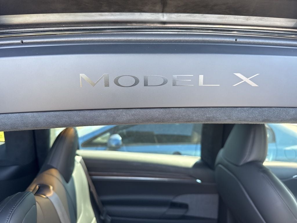 2023 Tesla Model X Standard Range