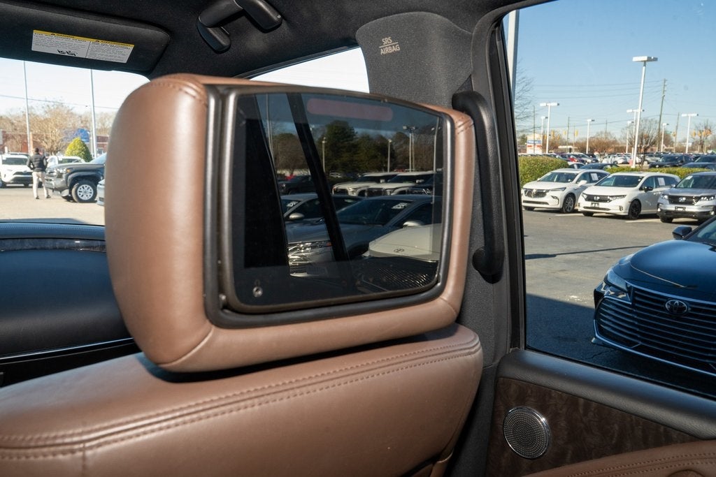 2023 Nissan Armada Platinum