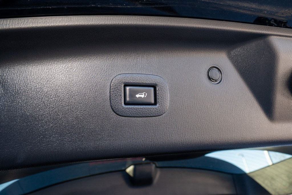 2020 Nissan Armada Platinum