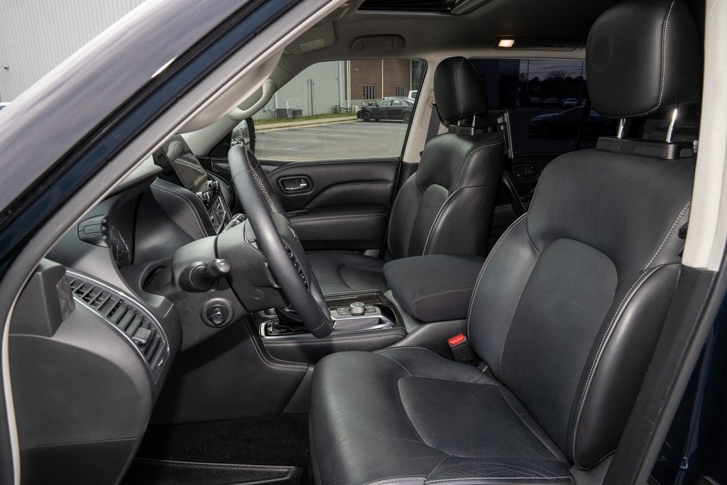 2022 INFINITI QX80 LUXE