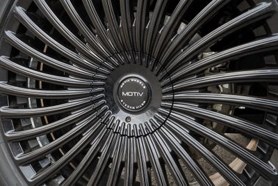 2022 INFINITI QX80 LUXE