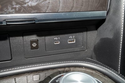 2022 INFINITI QX80 LUXE