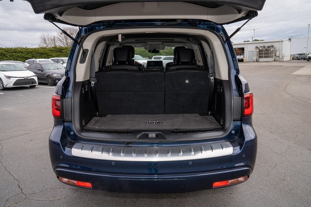 2022 INFINITI QX80 LUXE