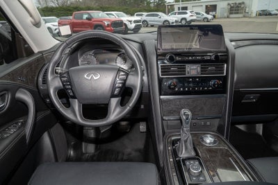 2022 INFINITI QX80 LUXE