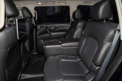 2022 INFINITI QX80 LUXE