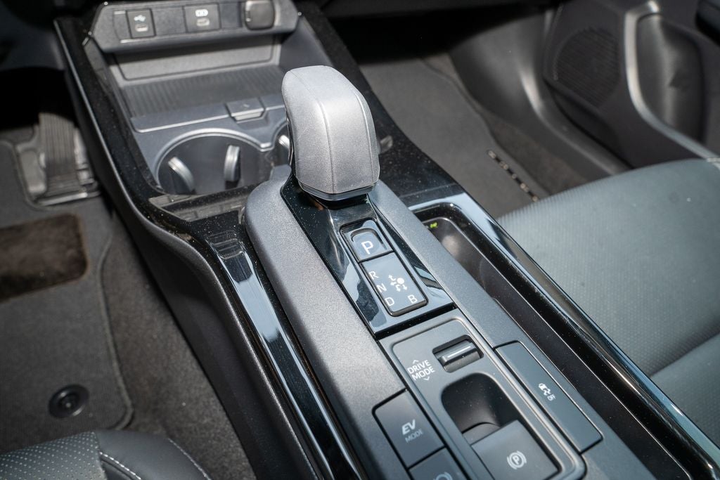 2024 Toyota Prius XLE