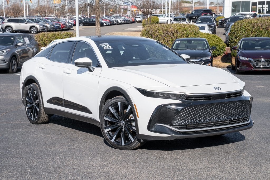 2024 Toyota Crown Platinum