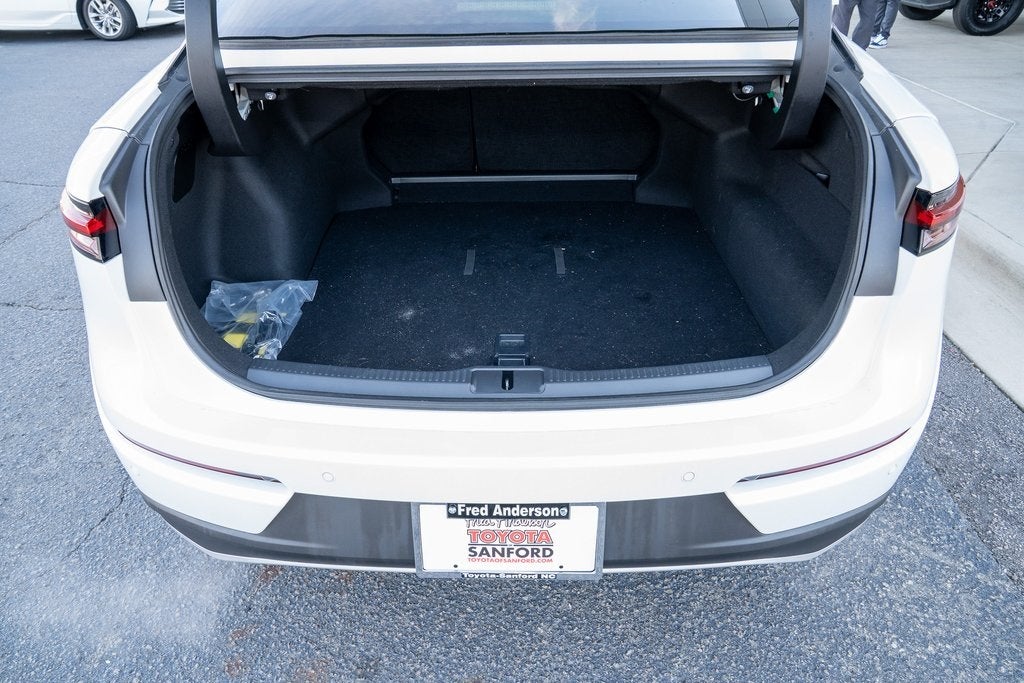 2024 Toyota Crown Platinum