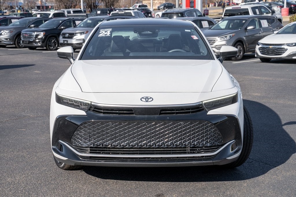 2024 Toyota Crown Platinum