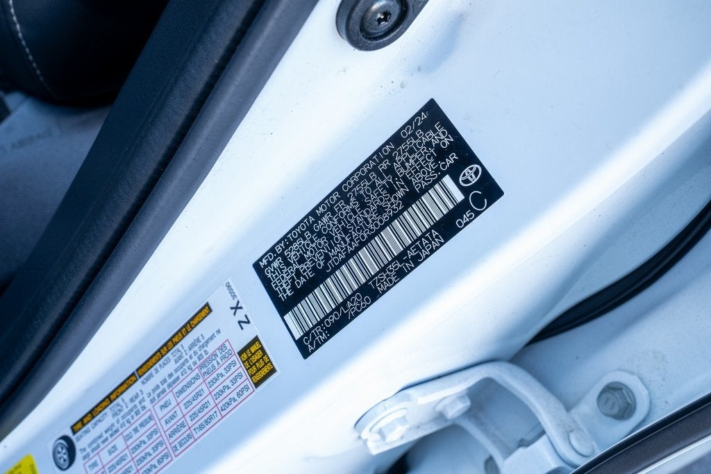 2024 Toyota Crown Platinum