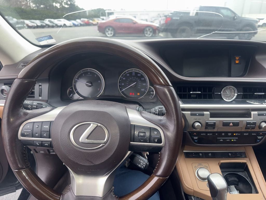 2016 Lexus ES 350