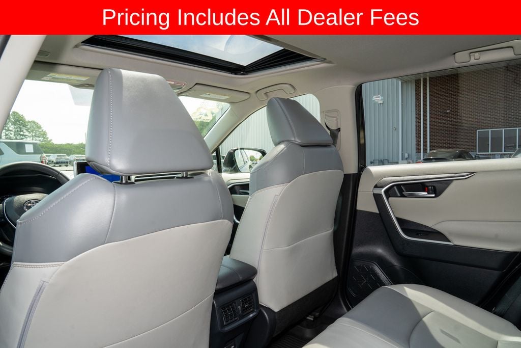 2023 Toyota RAV4 Hybrid XLE Premium