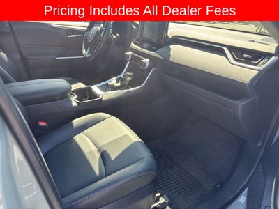 2022 Toyota RAV4 Hybrid XLE Premium
