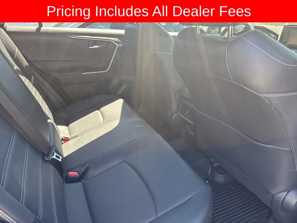 2022 Toyota RAV4 Hybrid XLE Premium