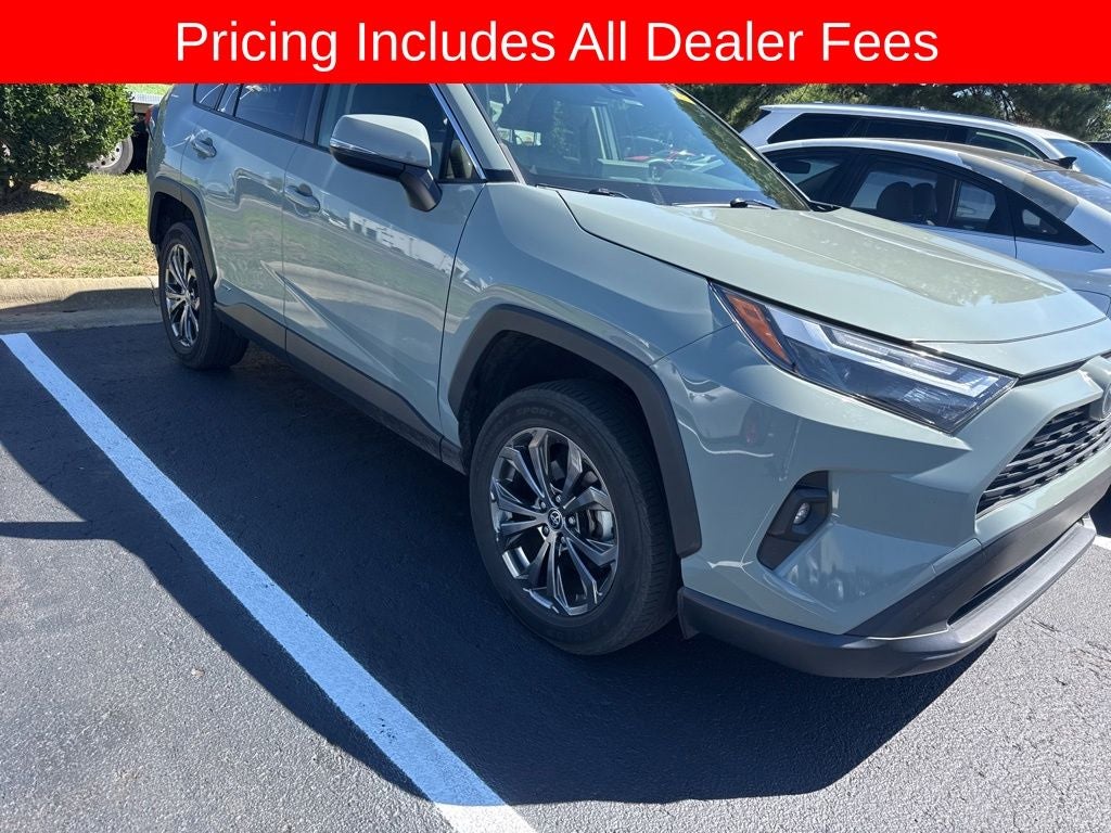 2022 Toyota RAV4 Hybrid XLE Premium