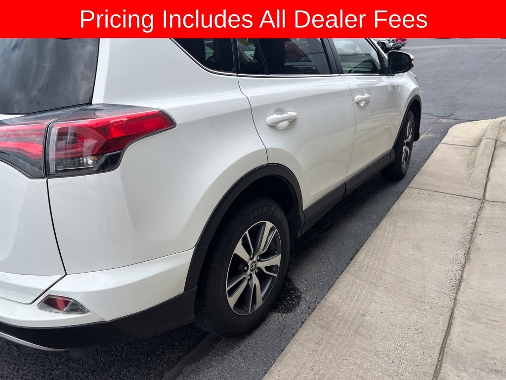 2016 Toyota RAV4 XLE