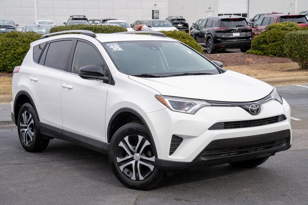 2018 Toyota RAV4 LE