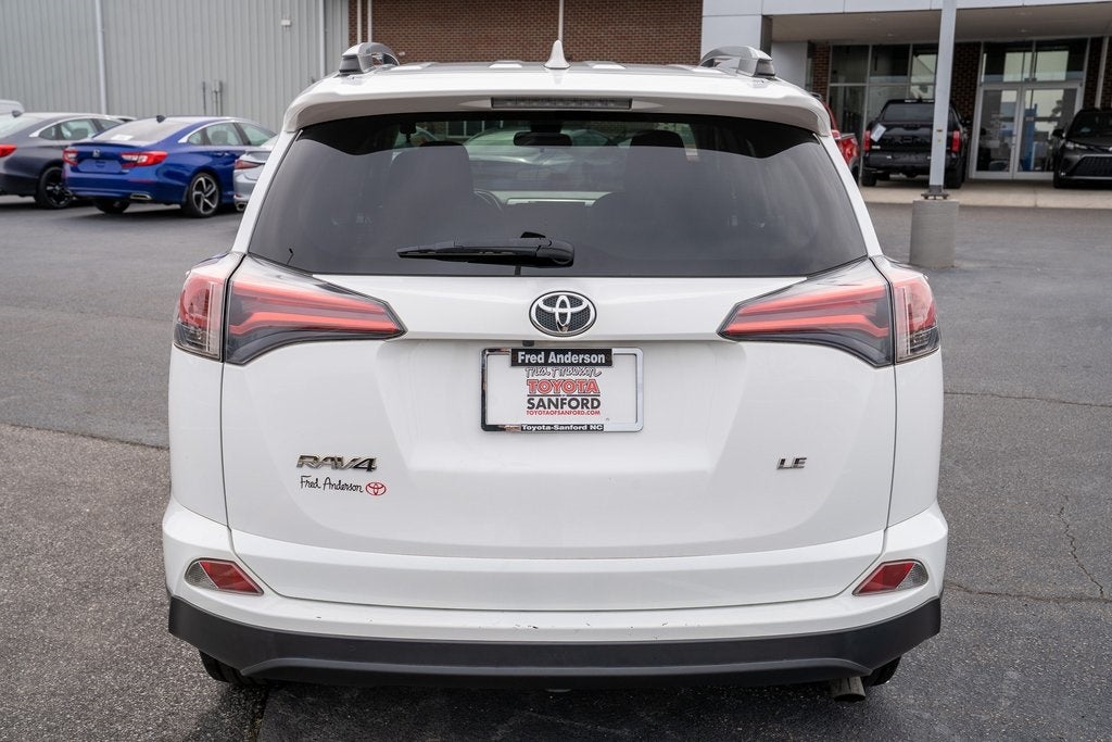2018 Toyota RAV4 LE