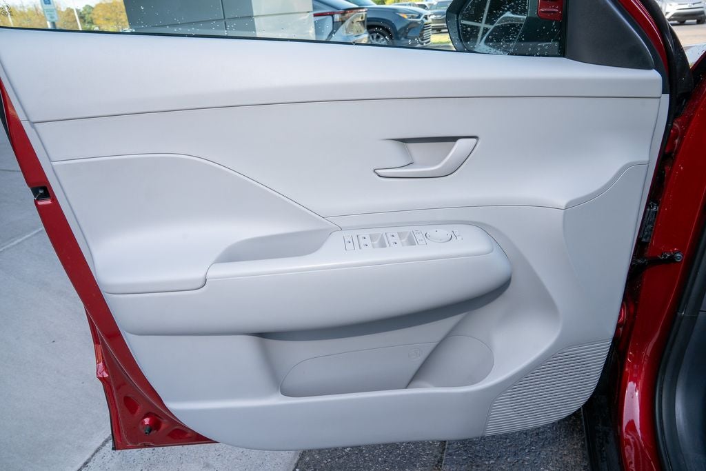 2025 Hyundai Kona SEL