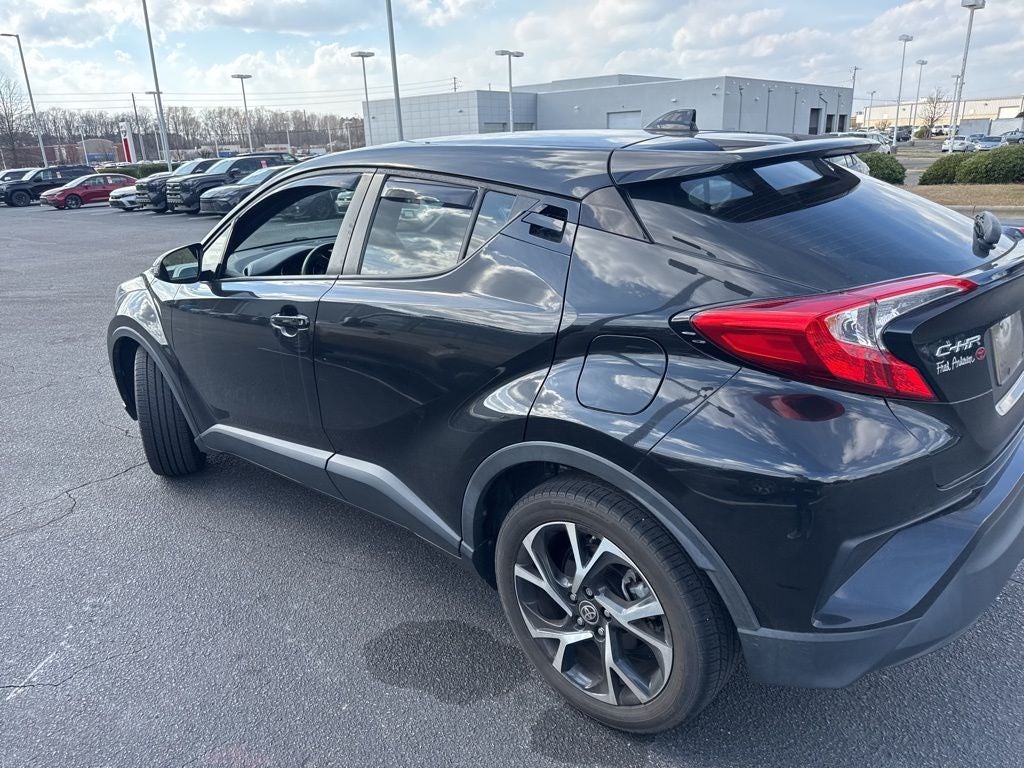2022 Toyota C-HR XLE