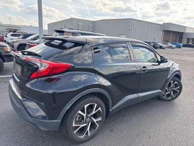2022 Toyota C-HR XLE