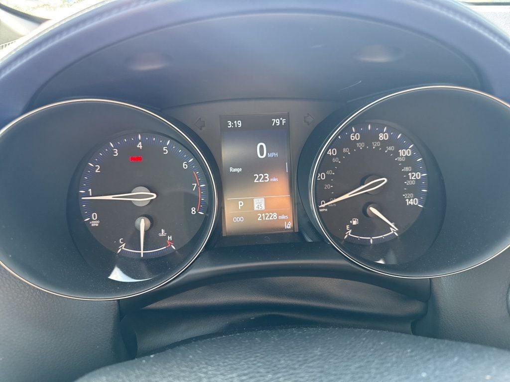 2022 Toyota C-HR XLE