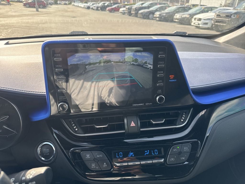 2022 Toyota C-HR XLE