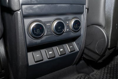 2020 Land Rover Defender 110 SE