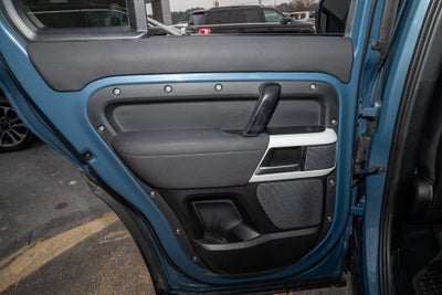 2020 Land Rover Defender 110 SE