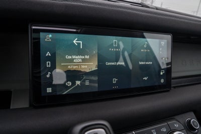 2020 Land Rover Defender 110 SE