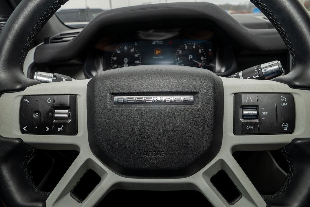 2020 Land Rover Defender 110 SE