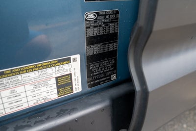 2020 Land Rover Defender 110 SE