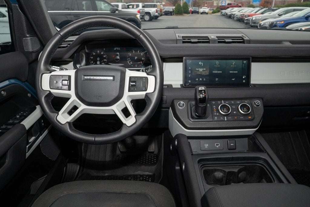 2020 Land Rover Defender 110 SE