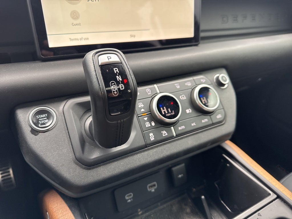 2022 Land Rover Defender 110 X