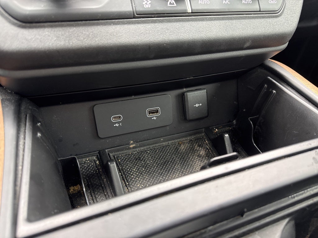 2022 Land Rover Defender 110 X