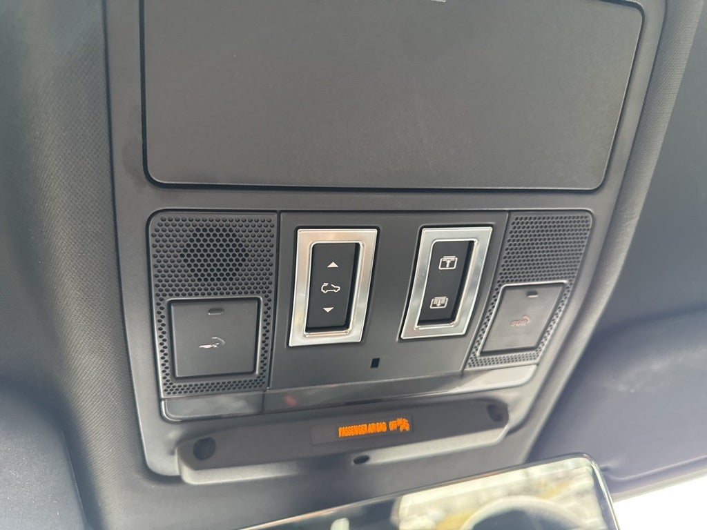 2022 Land Rover Defender 110 X