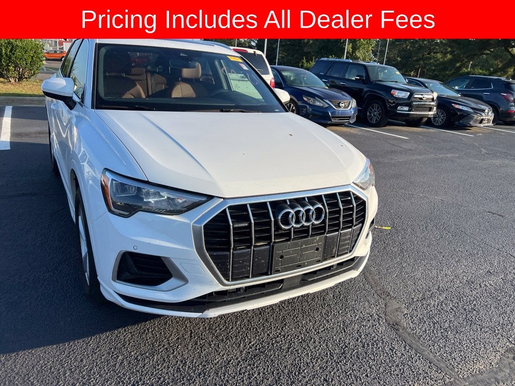 2021 Audi Q3 Premium quattro
